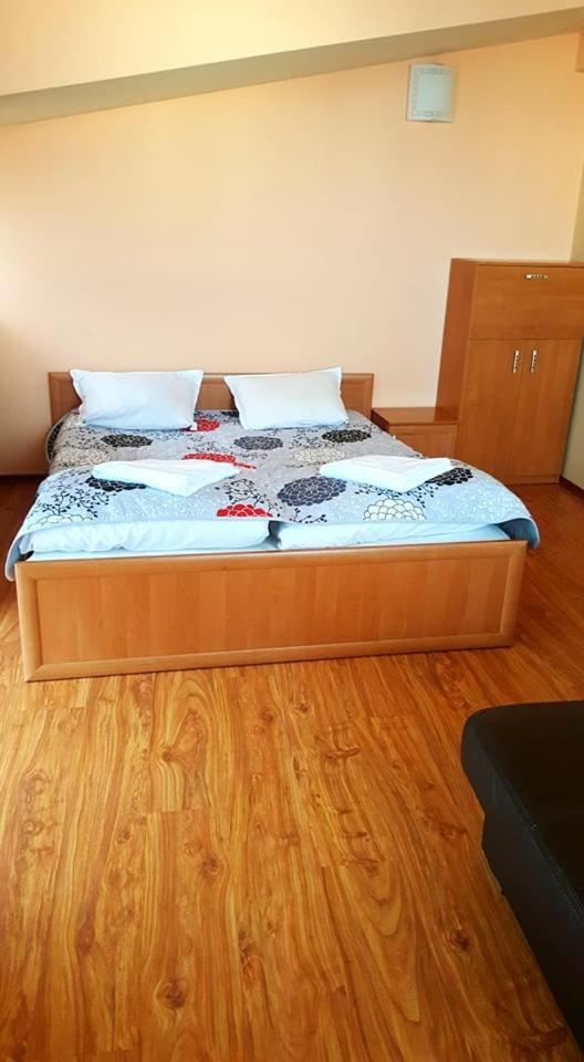 Hotel Maria Vratsa エクステリア 写真