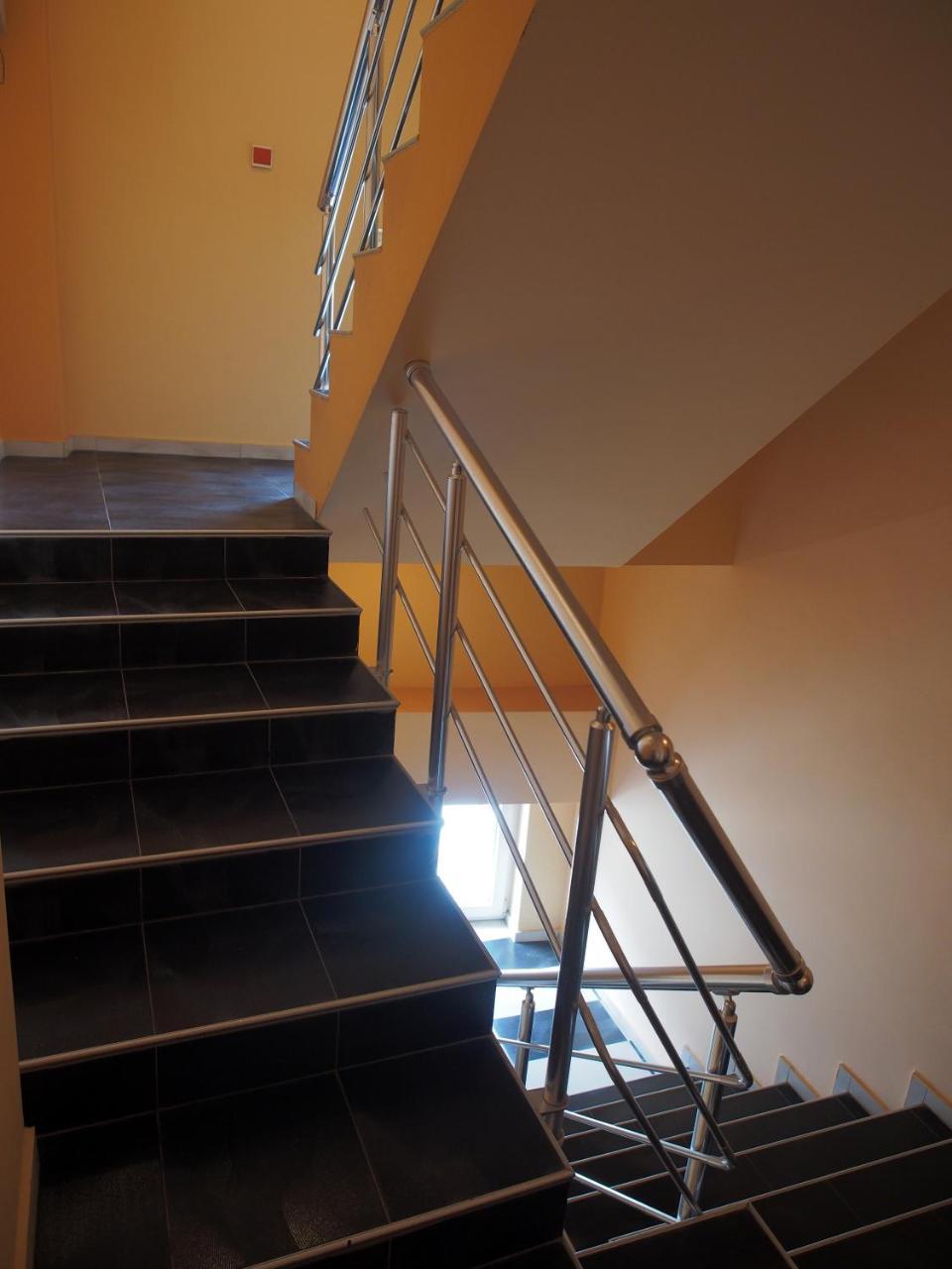 Hotel Maria Vratsa エクステリア 写真