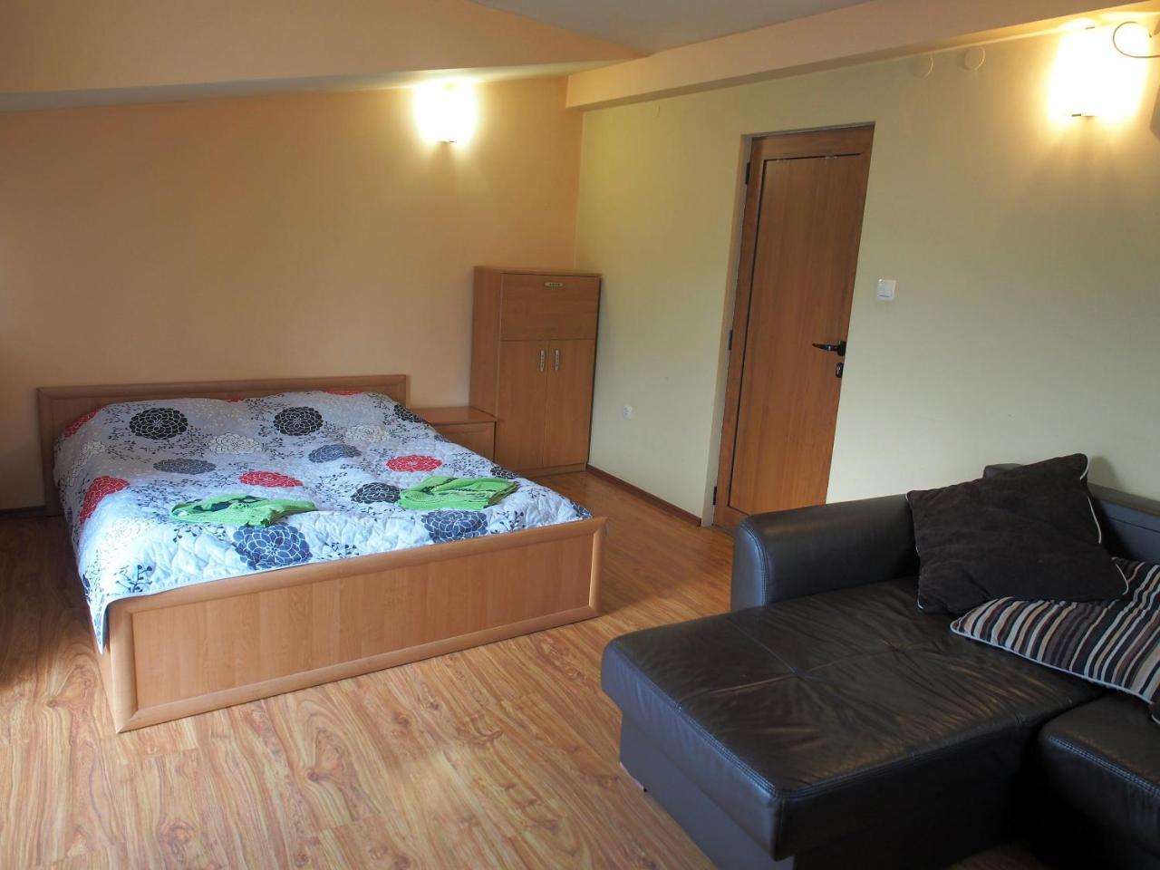 Hotel Maria Vratsa エクステリア 写真